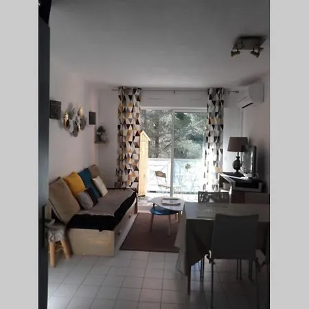 Apartment T2 Dans Avec Piscine Et Tennis